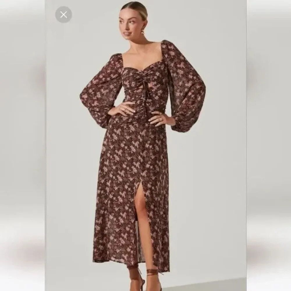 Astr Floral Midi Dress in Brown and Pink - Picture 2 of 14